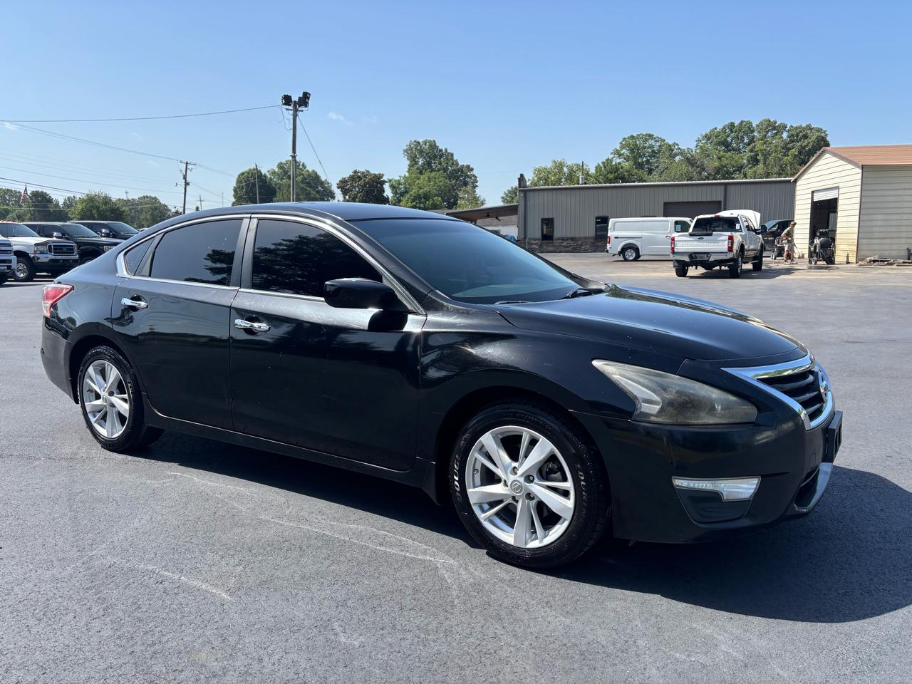 Nissan Altima 4dr Sdn I4 2.5 SV 2013