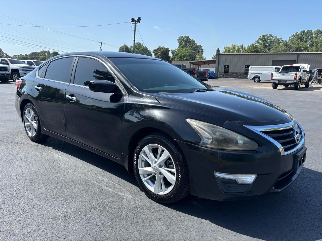 Nissan Altima 4dr Sdn I4 2.5 SV 2013