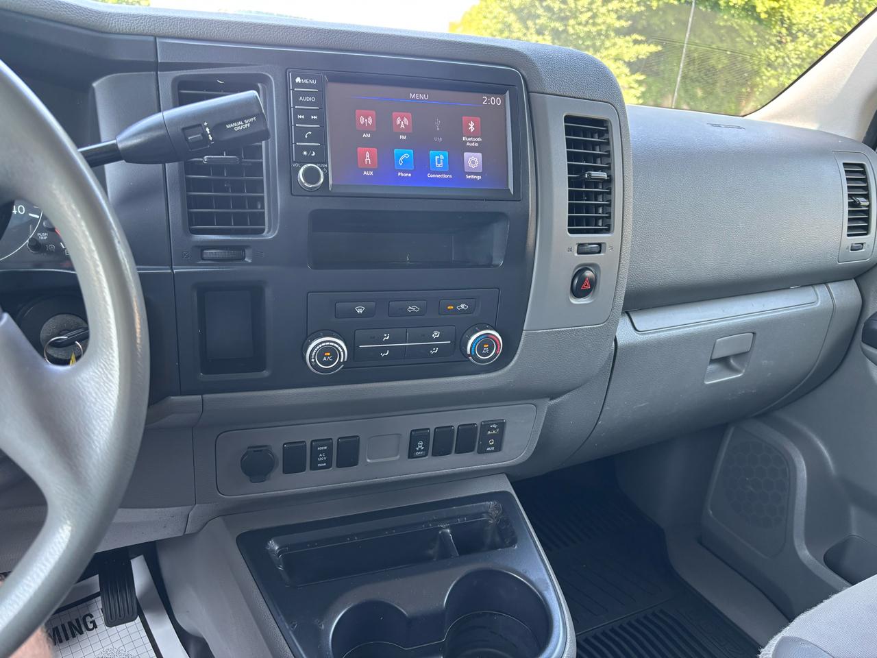 Nissan NV Cargo NV2500 HD Standard Roof V6 SV 2020