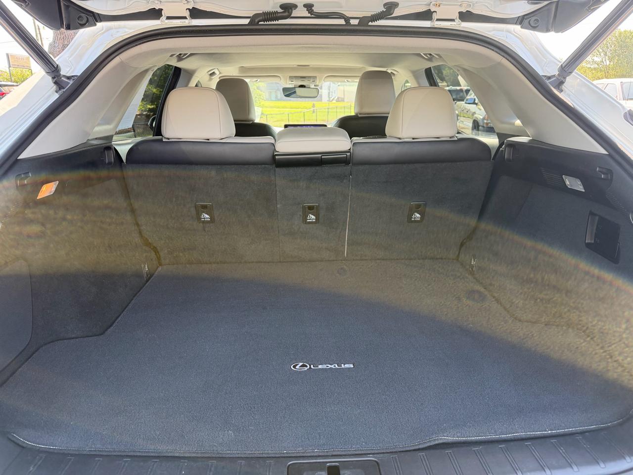 Lexus RX RX 350 FWD 2017