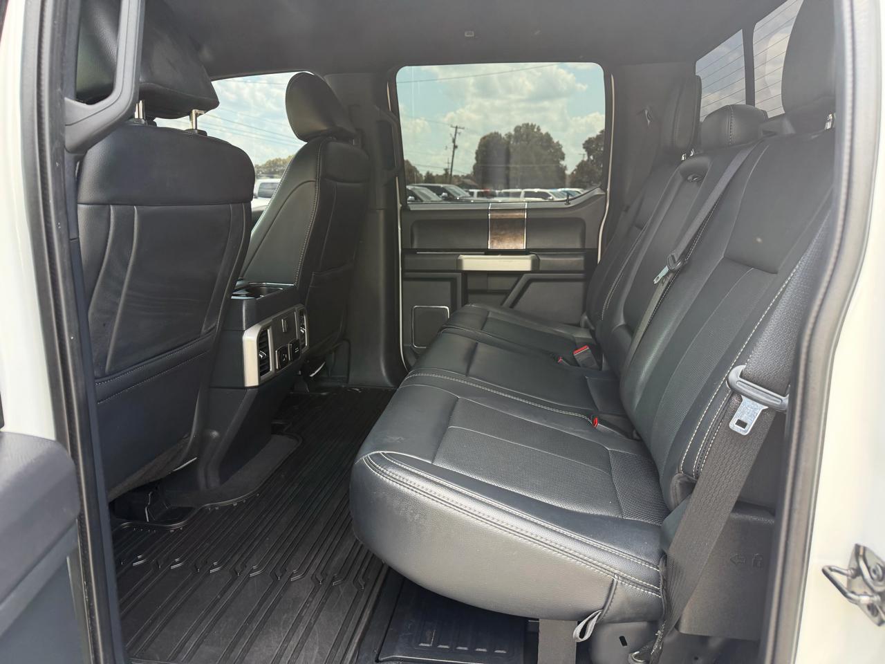 Ford Super Duty F-250 SRW Lariat 4WD Crew Cab 6.75' Box 2022