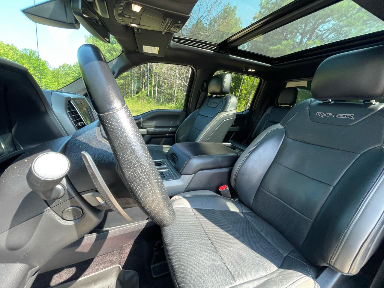 Ford F-150 Raptor 4WD SuperCrew 5.5' Box 2017