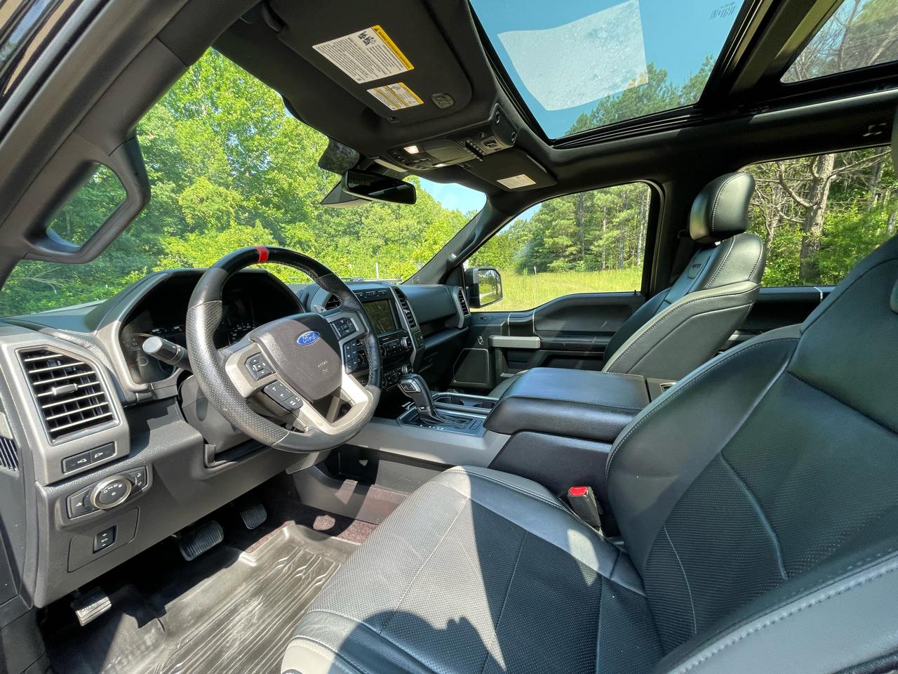 Ford F-150 Raptor 4WD SuperCrew 5.5' Box 2017