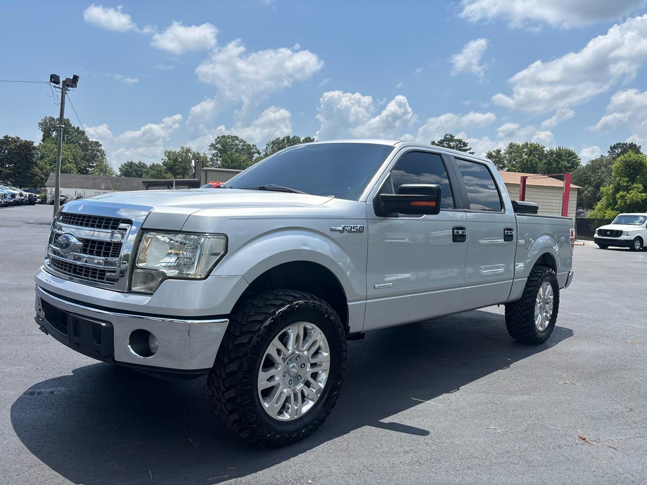 Ford F-150 2WD SuperCrew 145" XLT 2013