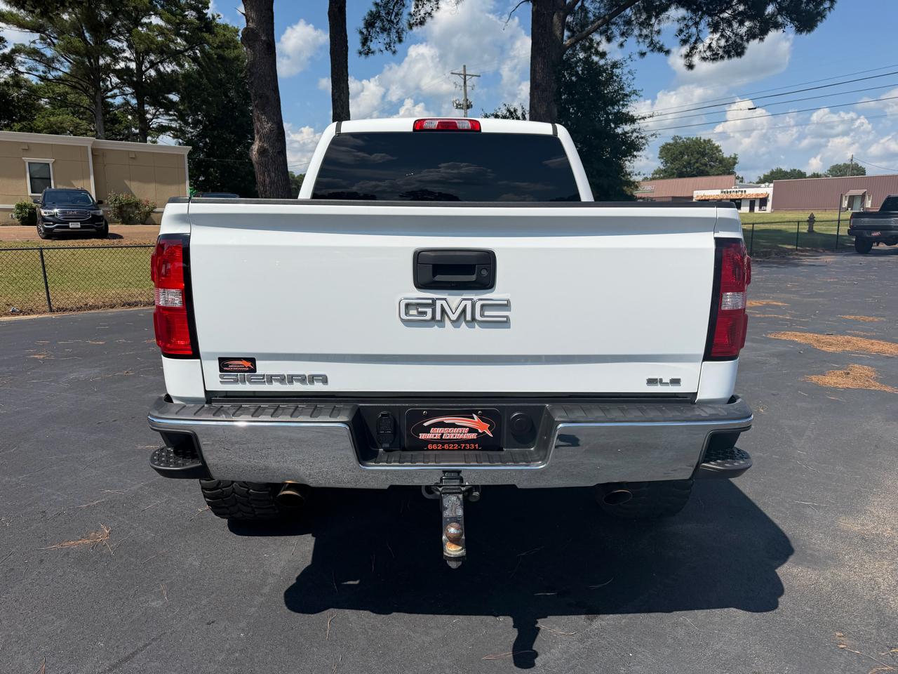 GMC Sierra 1500 4WD Crew Cab 143.5" SLE 2017