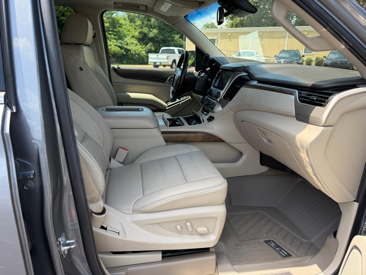 GMC Yukon 4WD 4dr Denali 2018