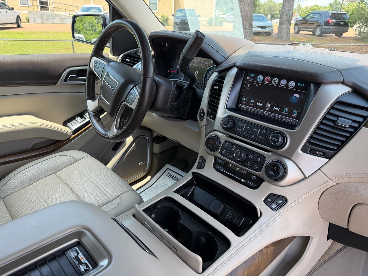 GMC Yukon 4WD 4dr Denali 2018