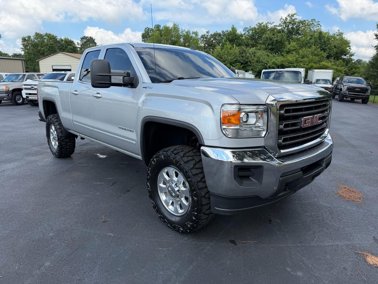 GMC Sierra 2500HD 4WD Double Cab 144.2" SLE 2015