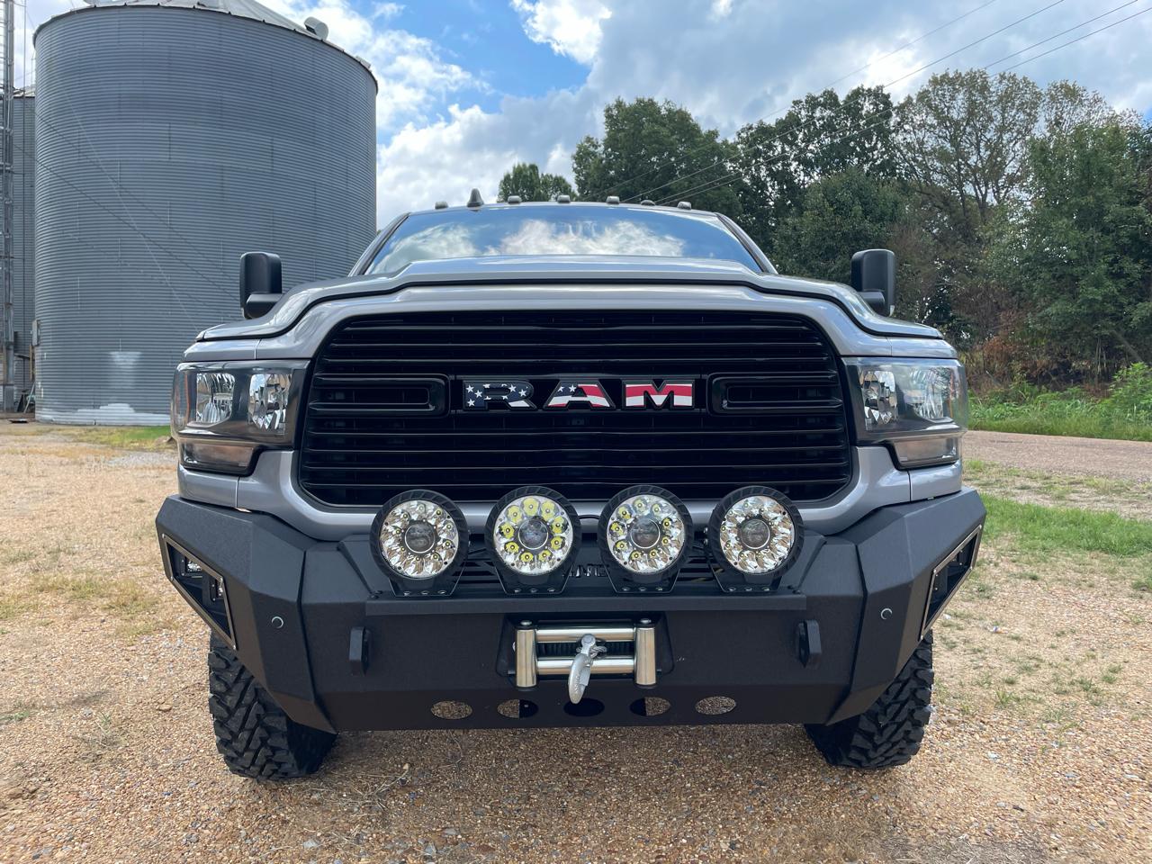 RAM 3500 Lone Star 4x4 Crew Cab 8' Box 2021