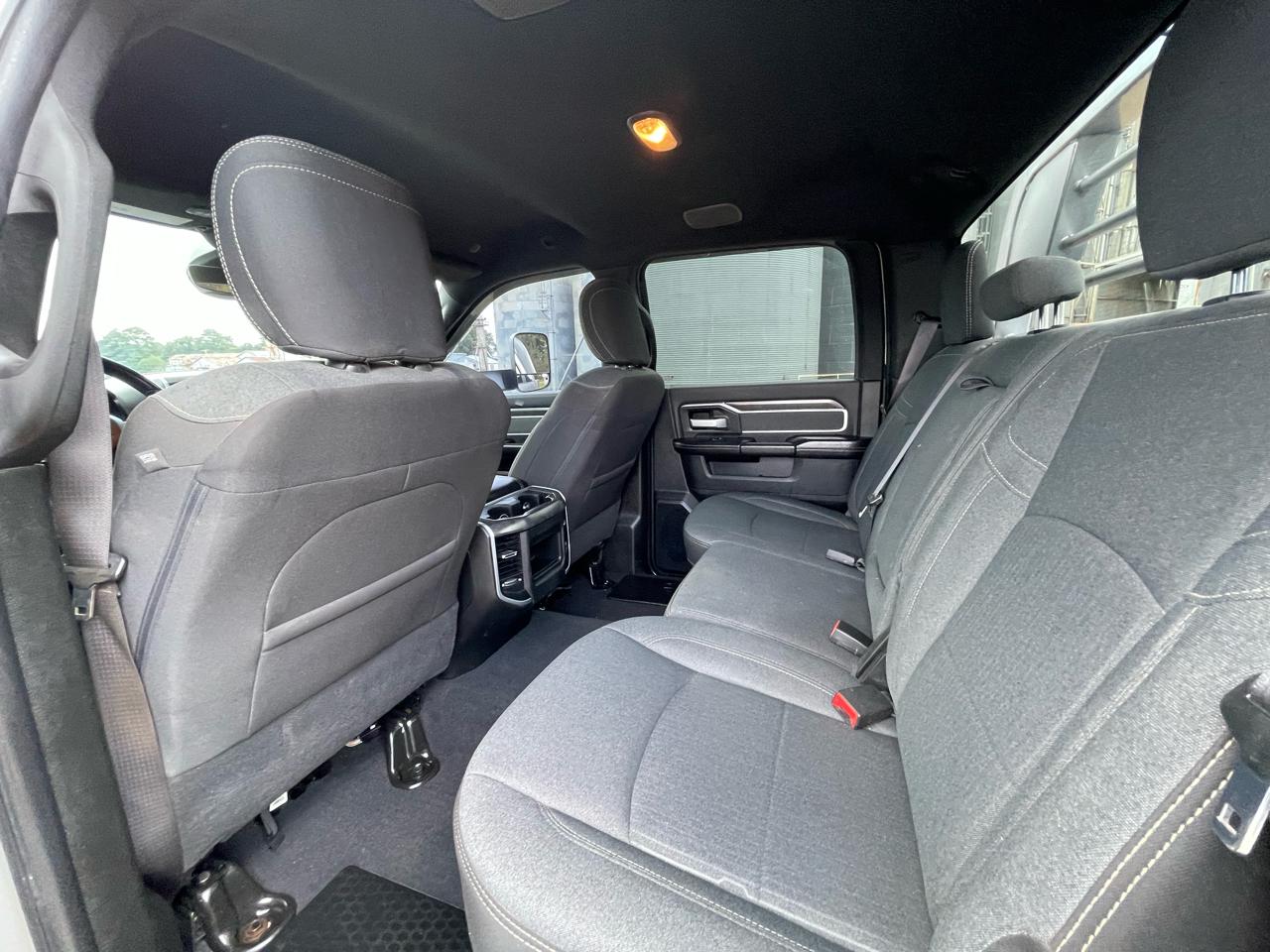 RAM 3500 Lone Star 4x4 Crew Cab 8' Box 2021