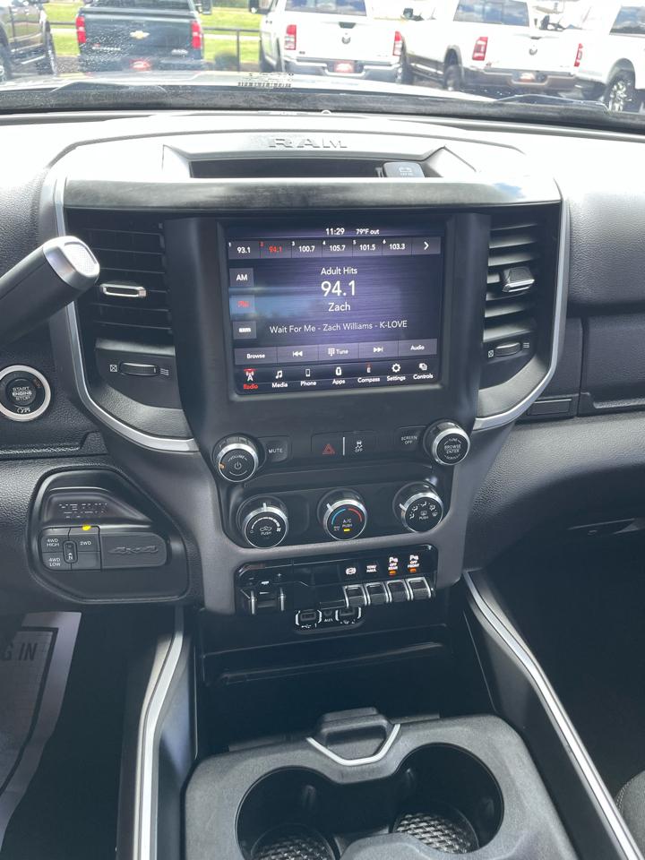 RAM 3500 Lone Star 4x4 Crew Cab 8' Box 2021