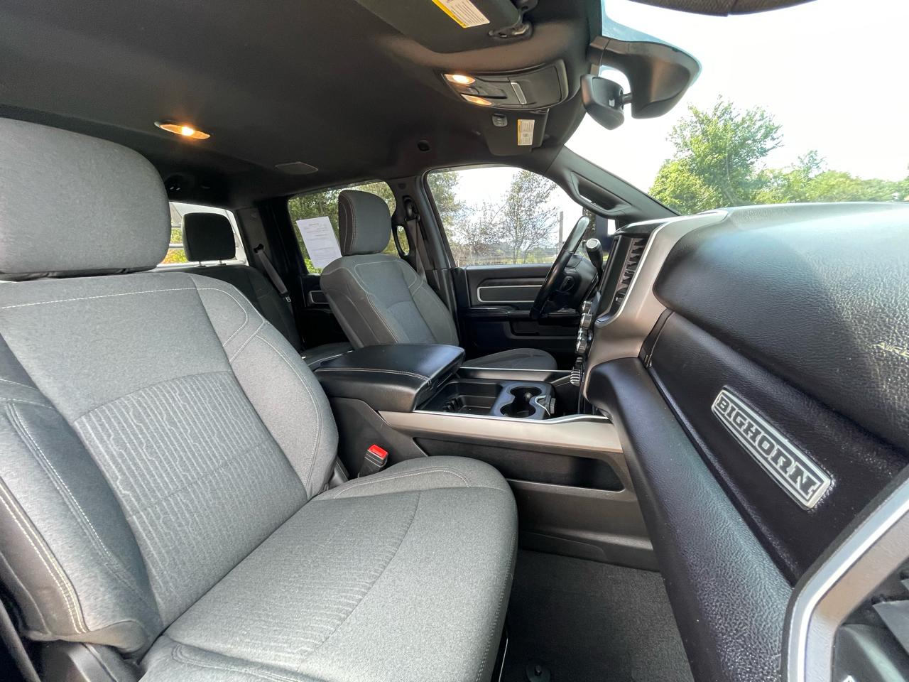 RAM 3500 Lone Star 4x4 Crew Cab 8' Box 2021