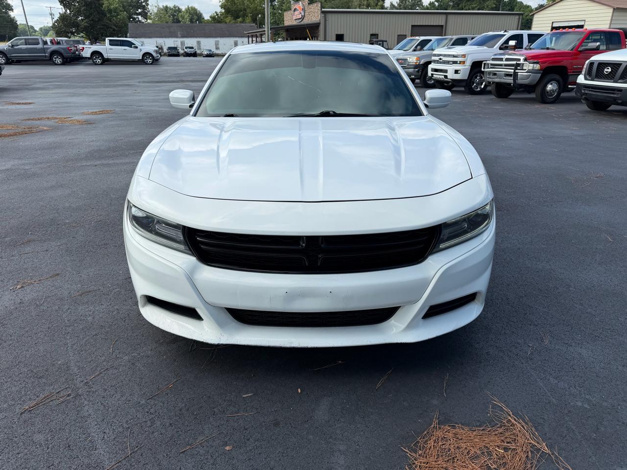 Dodge Charger 4dr Sdn SXT RWD 2015