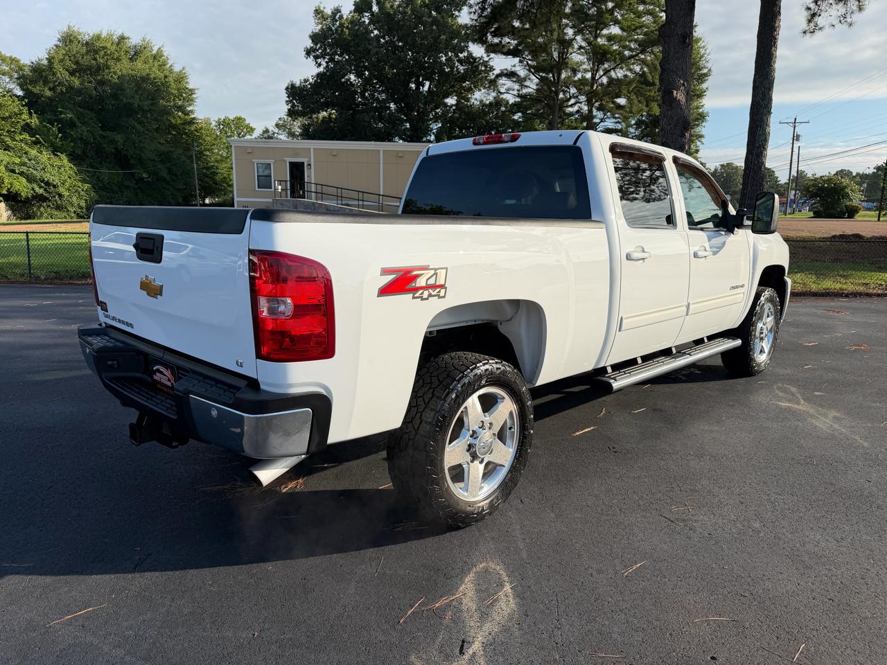 Chevrolet Silverado 2500HD 4WD Crew Cab 153.7" LT 2014