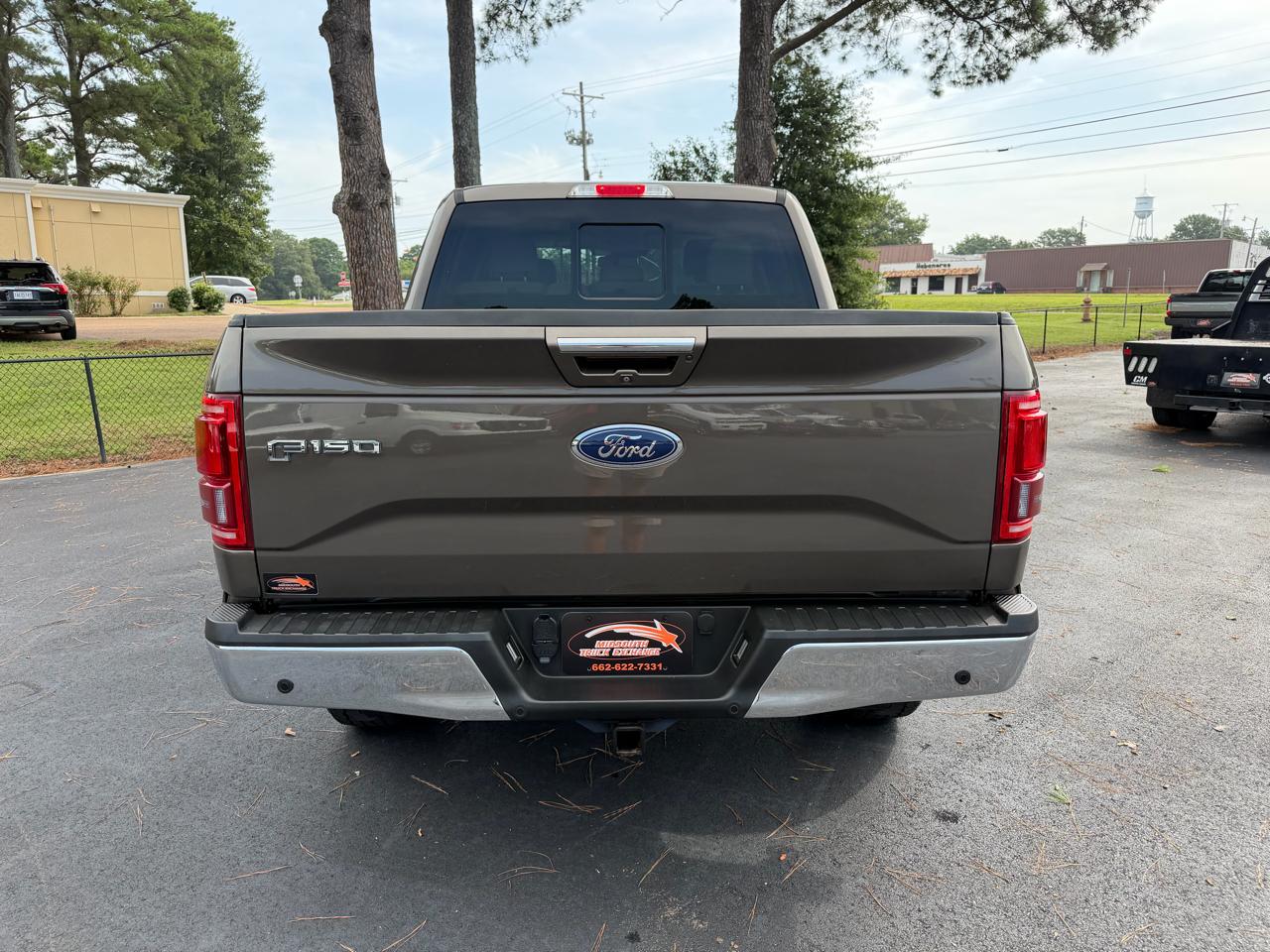 Ford F-150 4WD SuperCrew 145" Lariat 2016