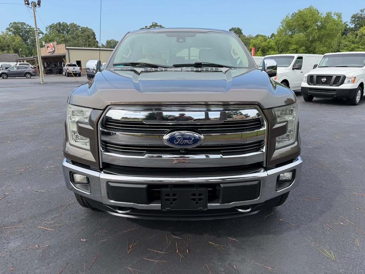 Ford F-150 4WD SuperCrew 145" Lariat 2016