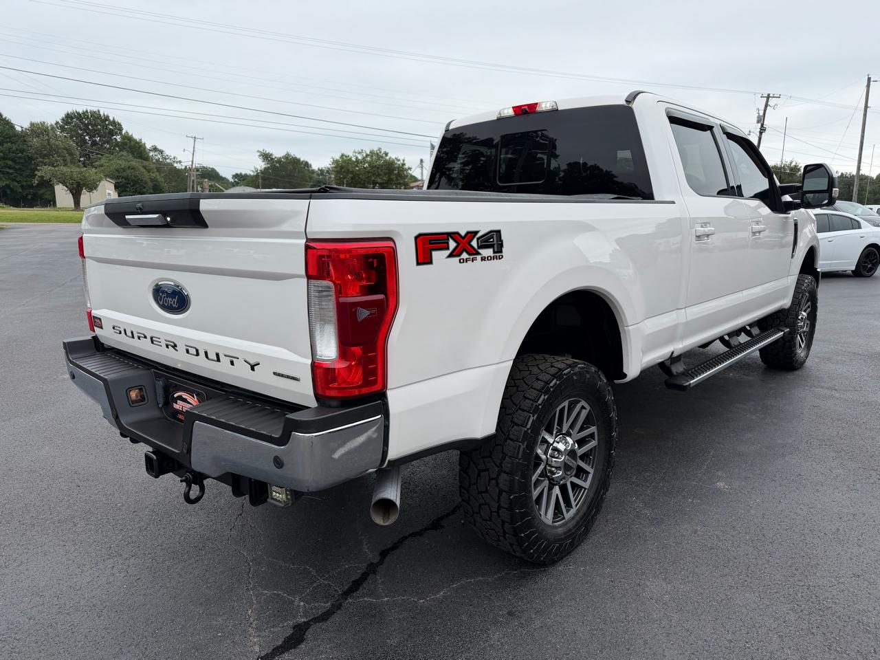 Ford Super Duty F-250 SRW Lariat 4WD Crew Cab 6.75' Box 2017