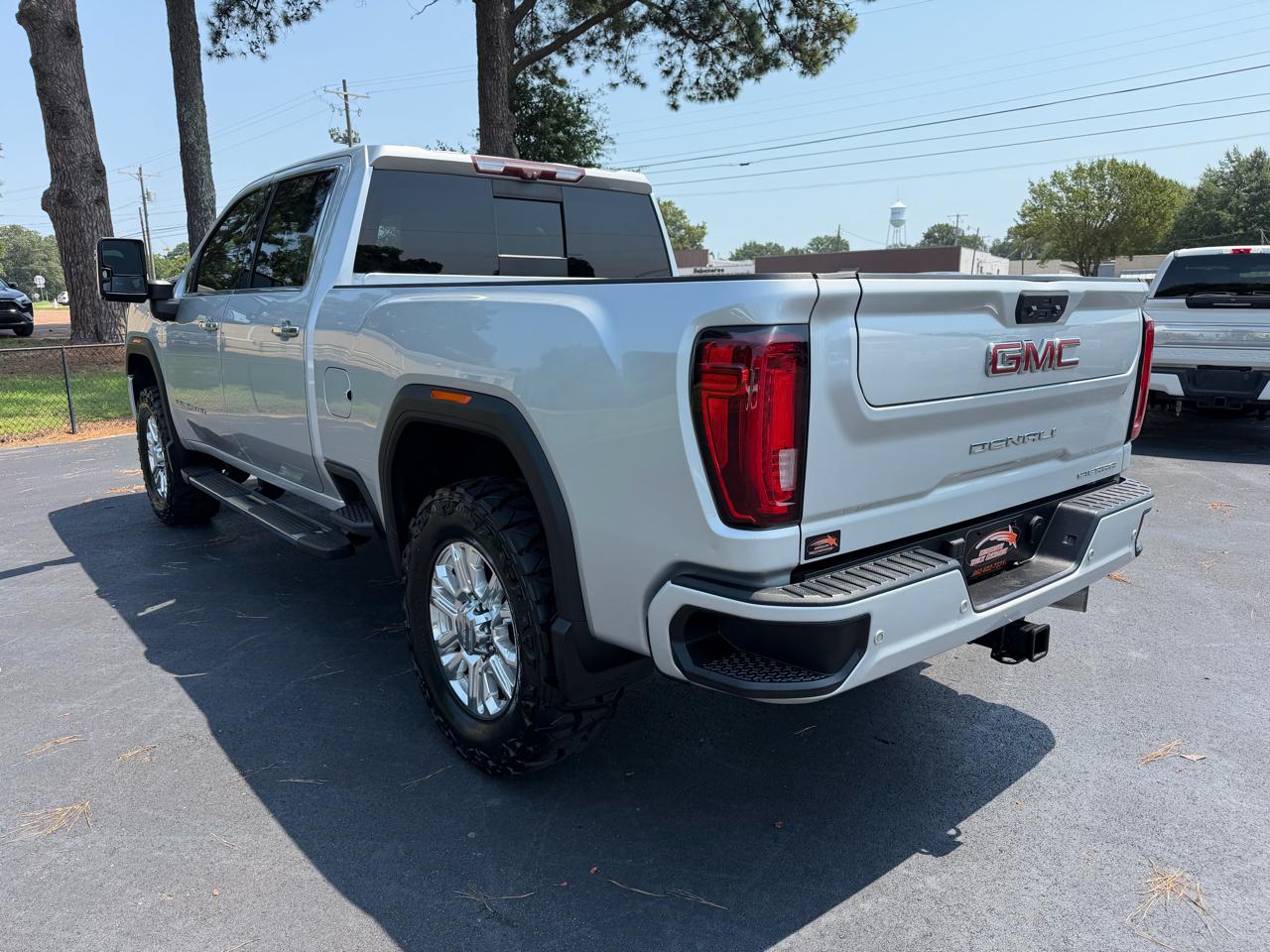 GMC Sierra 2500HD 4WD Crew Cab 159" Denali 2020