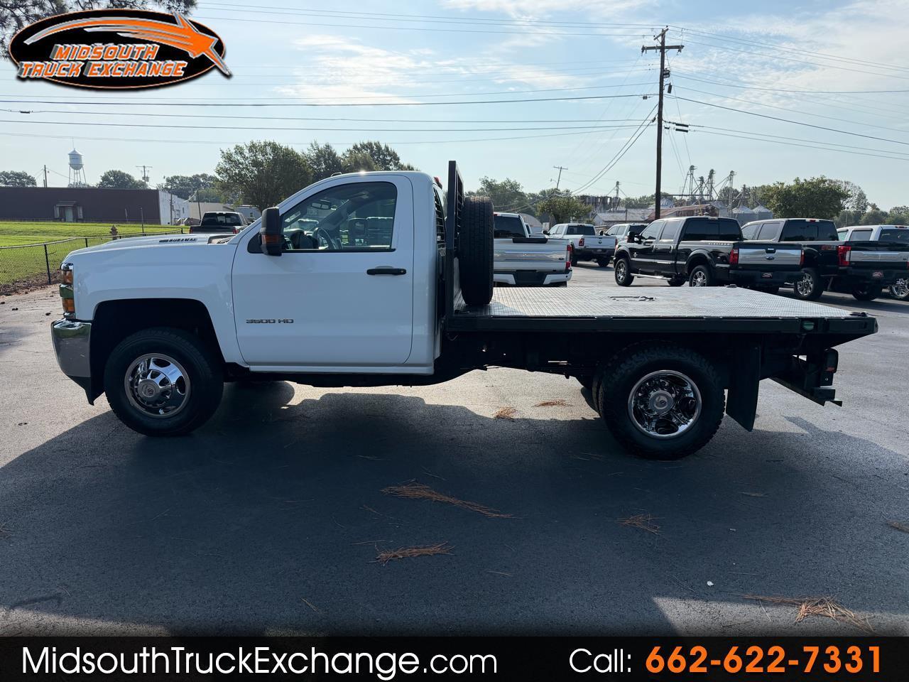 2018 Chevrolet Silverado 3500HD 4WD Reg Cab 137.5" WB, 59.06" CA WT
