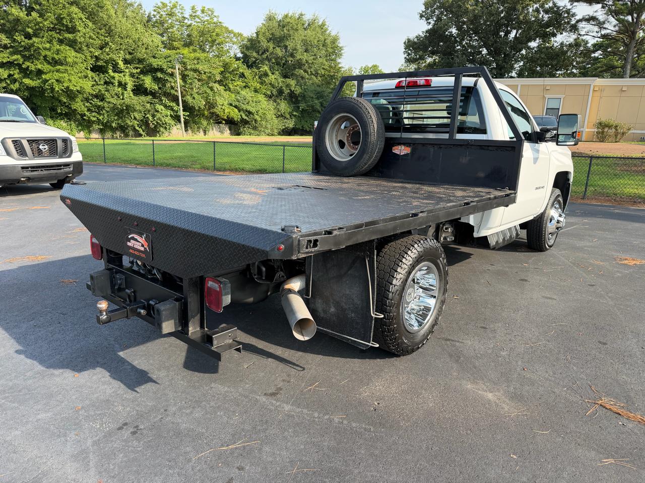 Chevrolet Silverado 3500HD 4WD Reg Cab 137.5" WB, 59.06" CA WT 2018