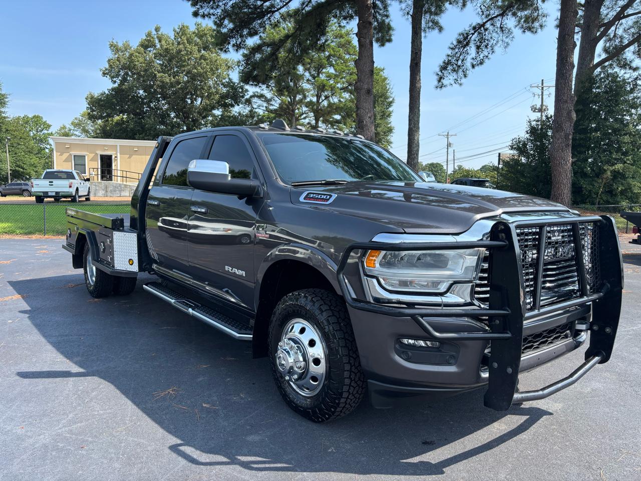 RAM 3500 Chassis Cab Laramie 4WD Crew Cab 60" CA 172.4" WB 2021
