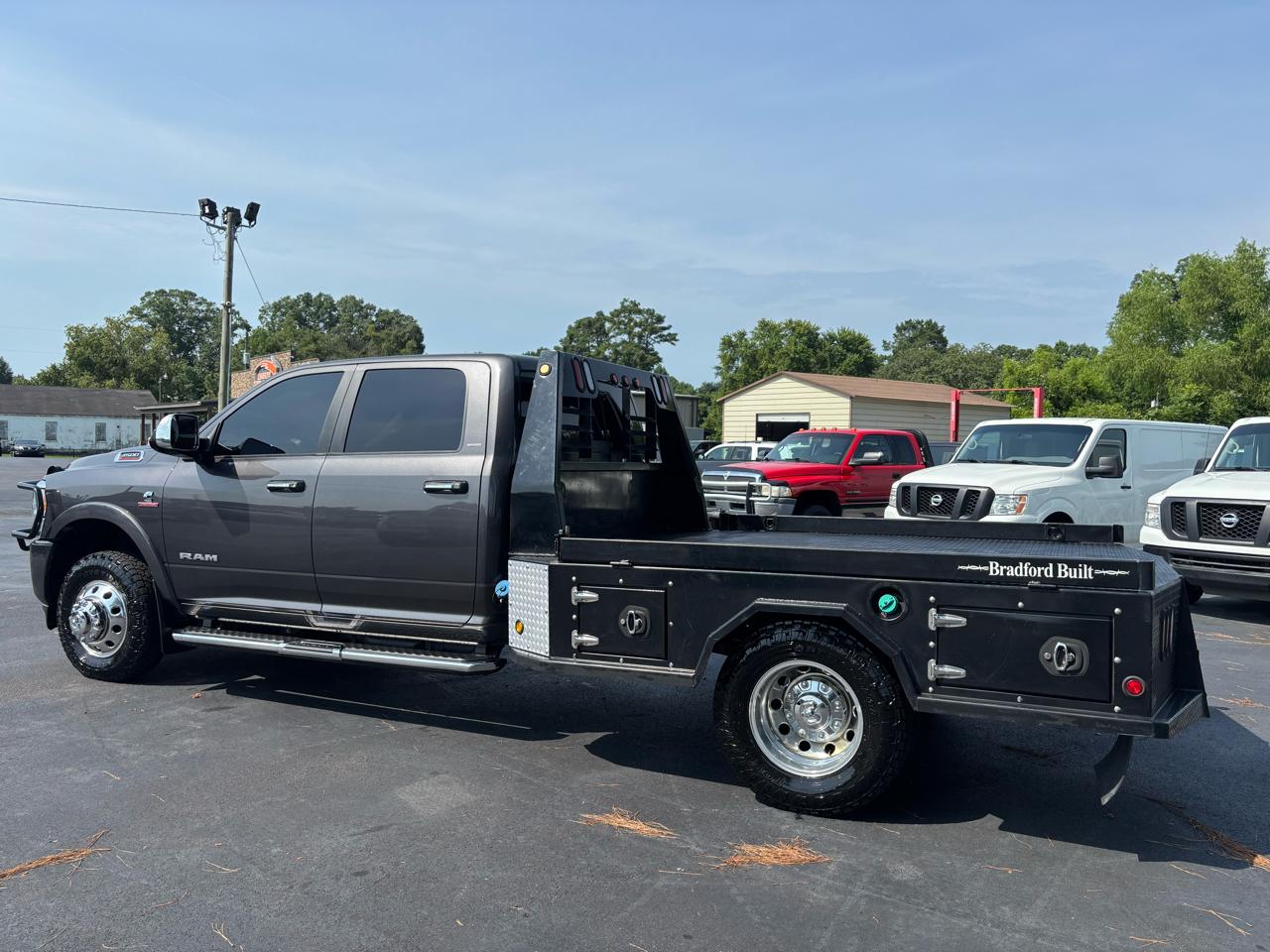 RAM 3500 Chassis Cab Laramie 4WD Crew Cab 60" CA 172.4" WB 2021