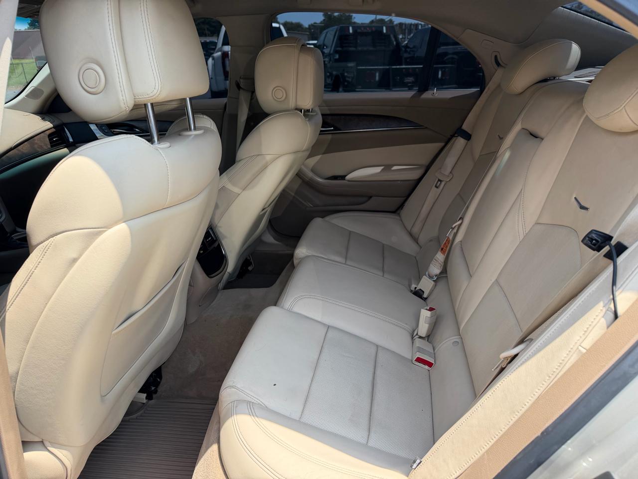 Cadillac CTS Sedan 4dr Sdn 2.0L Turbo Luxury RWD 2014