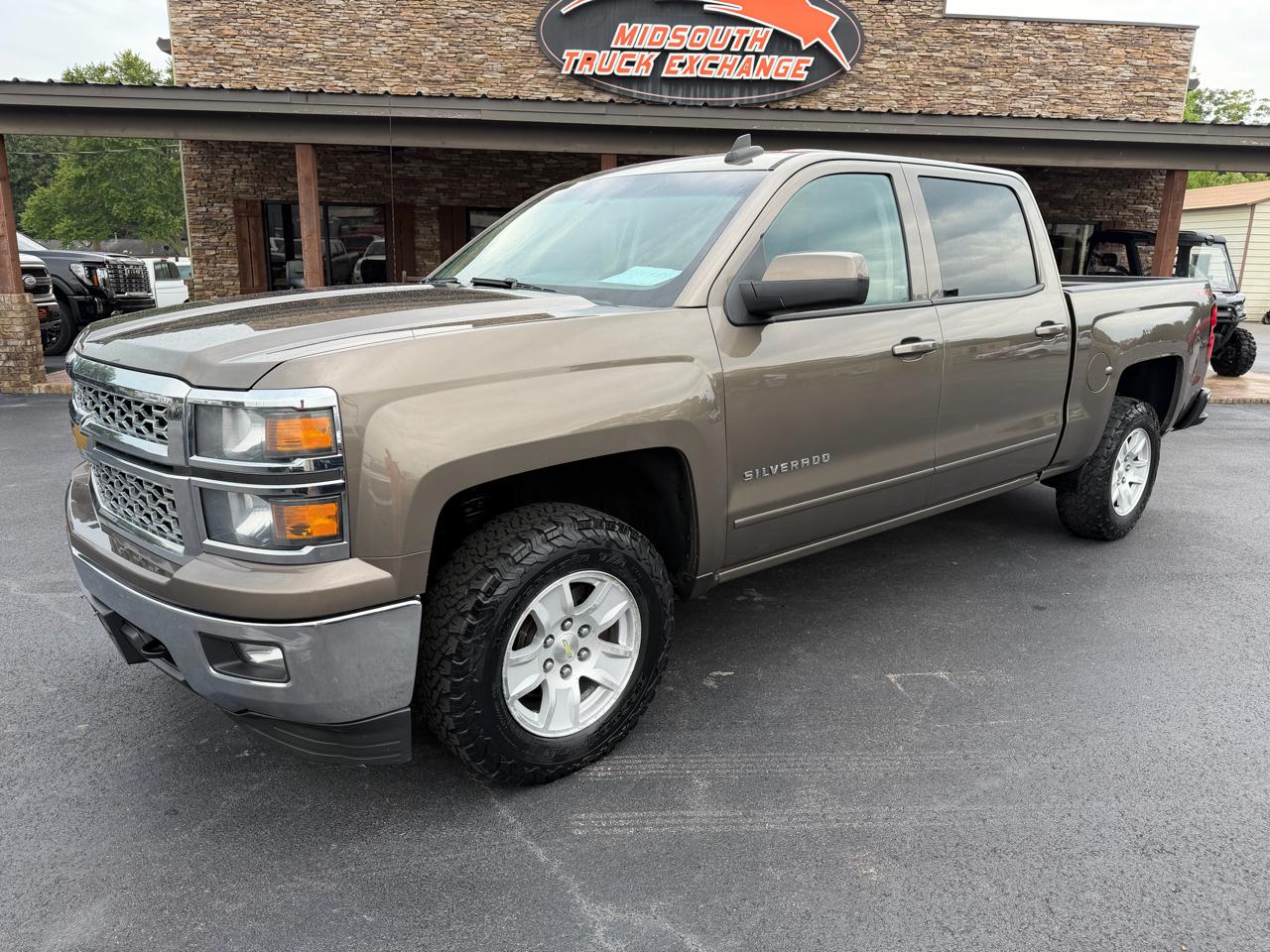 Chevrolet Silverado 1500 4WD Crew Cab 143.5" LT w/1LT 2015