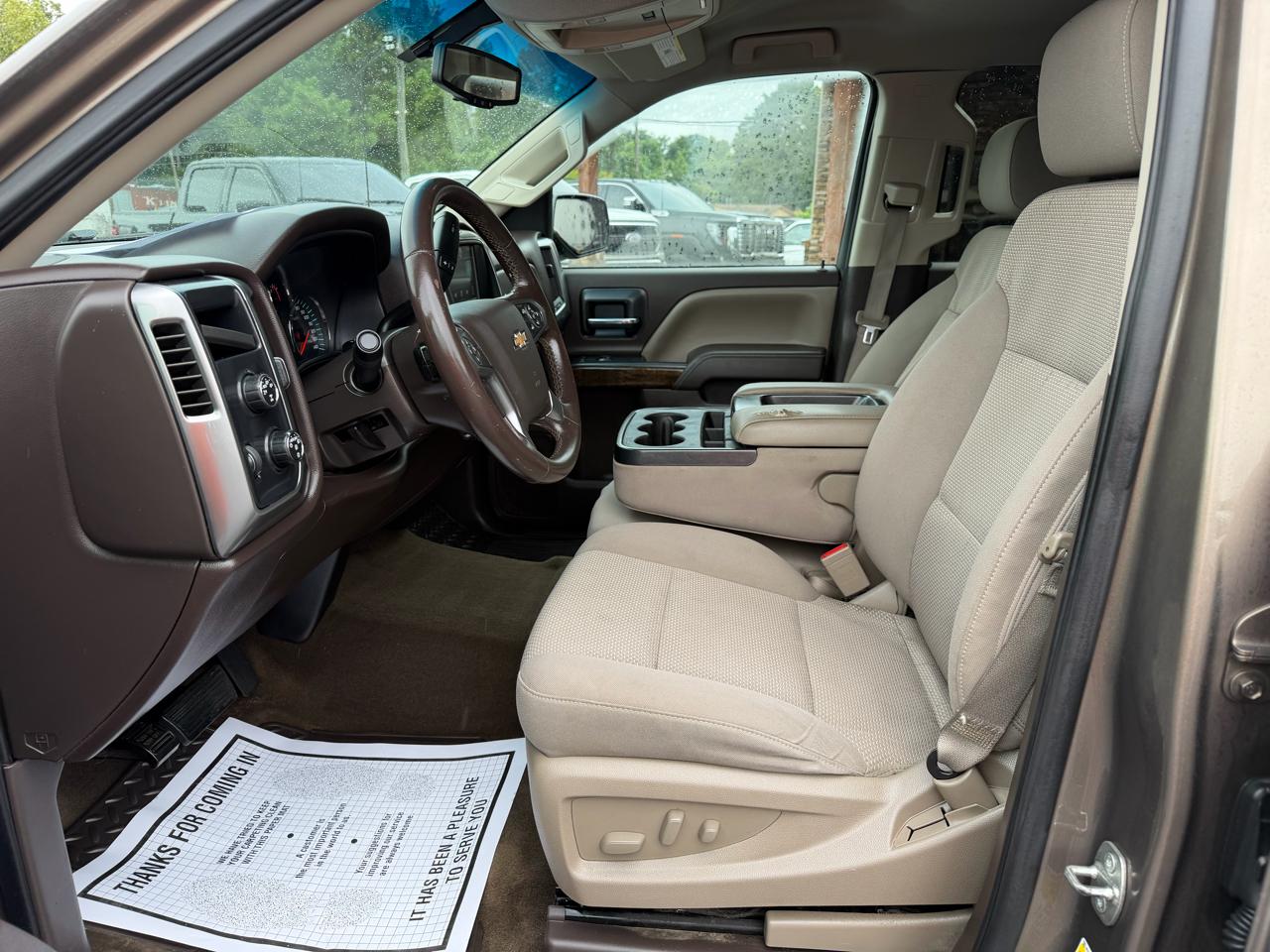 Chevrolet Silverado 1500 4WD Crew Cab 143.5" LT w/1LT 2015