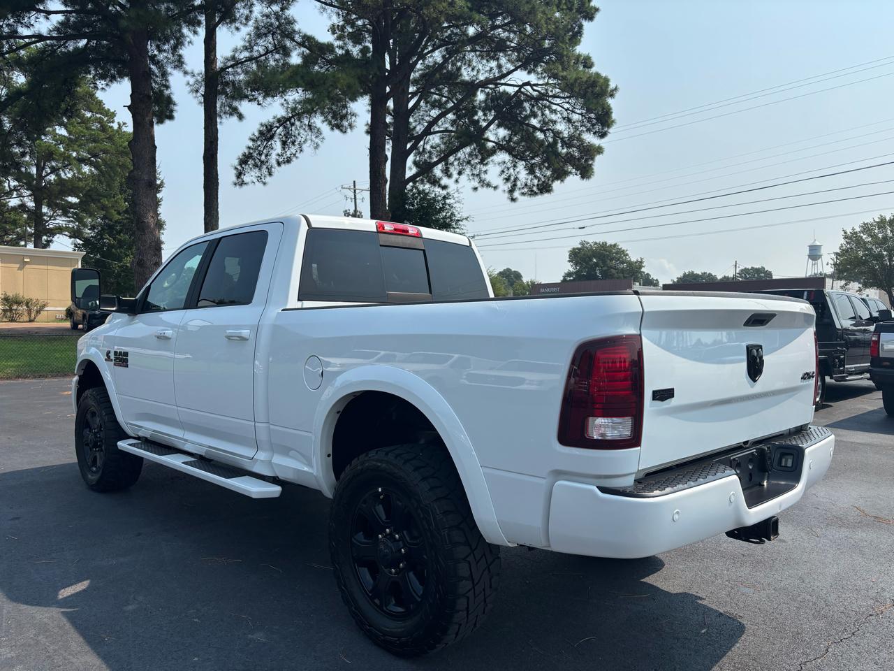 RAM 2500 Laramie 4x4 Crew Cab 6'4" Box 2018