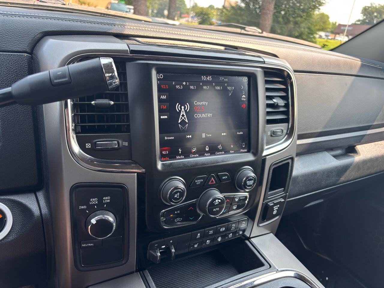 RAM 2500 Laramie 4x4 Crew Cab 6'4" Box 2018
