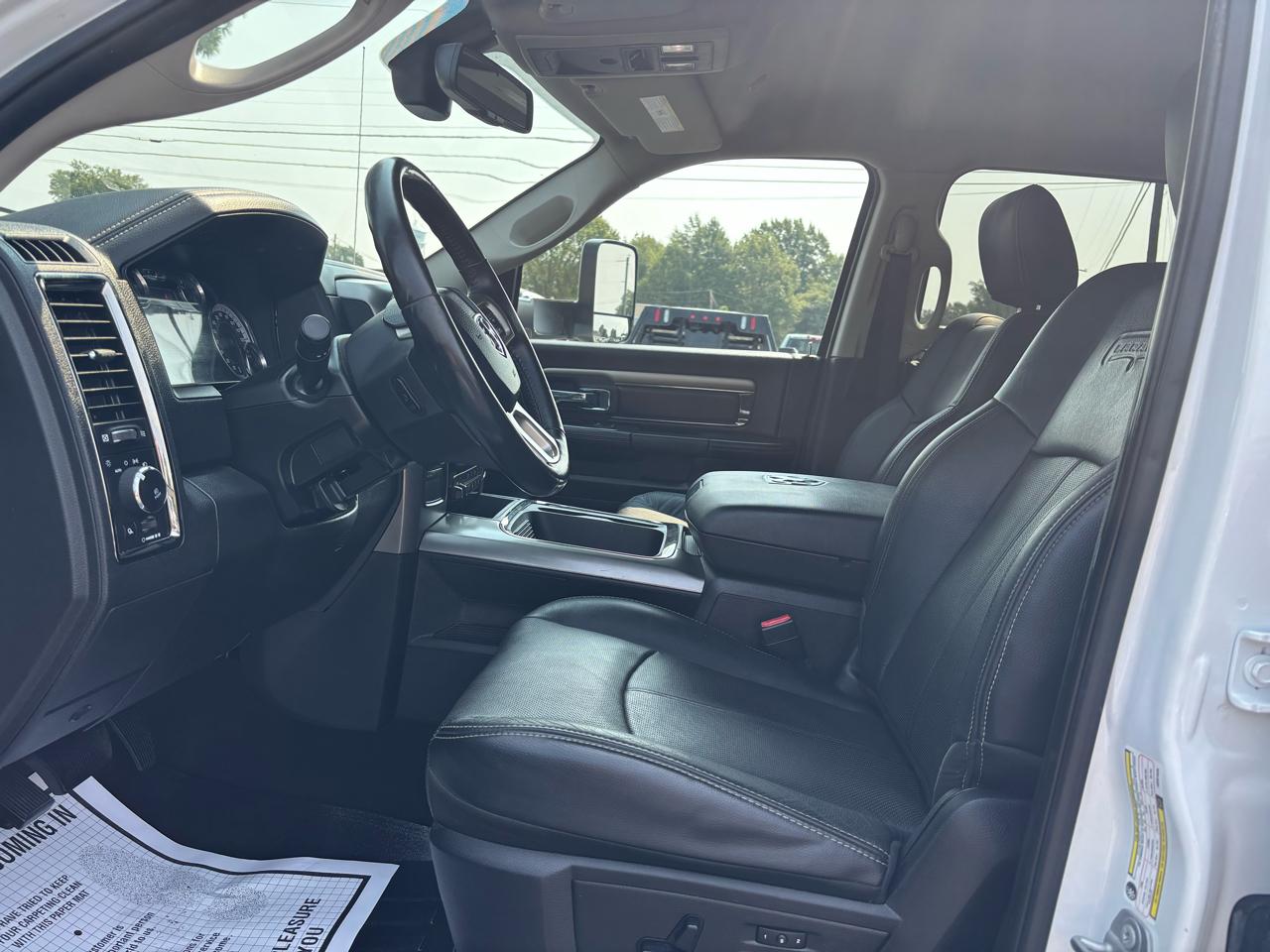 RAM 2500 Laramie 4x4 Crew Cab 6'4" Box 2018