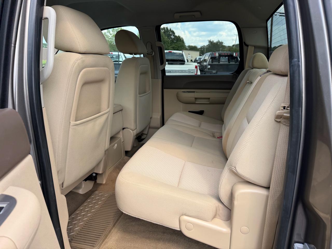 Chevrolet Silverado 1500 4WD Crew Cab 143.5" LT 2013