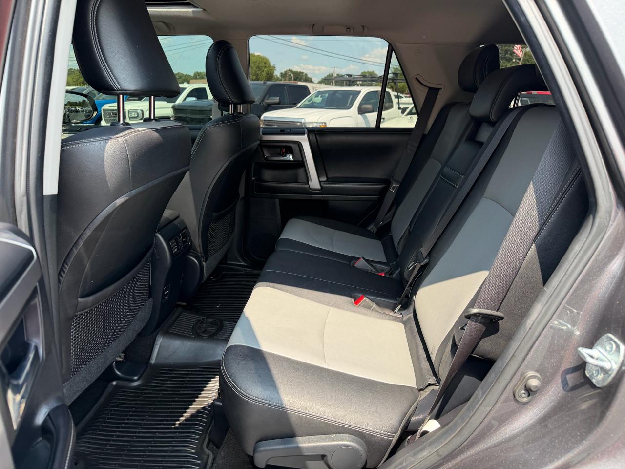 Toyota 4Runner 4WD 4dr V6 Trail Premium (Natl) 2016