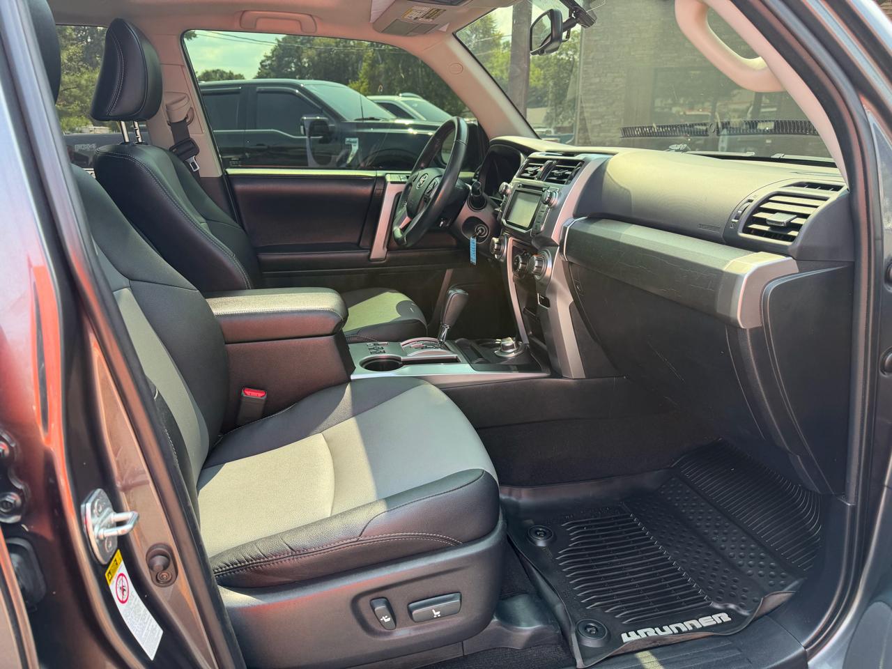 Toyota 4Runner 4WD 4dr V6 Trail Premium (Natl) 2016