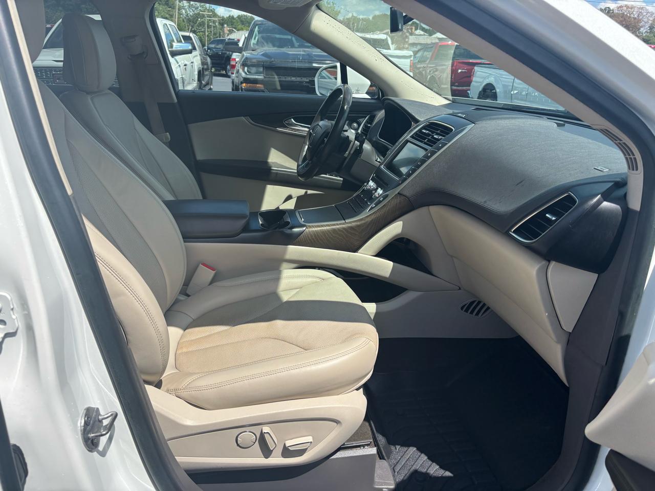 Lincoln Nautilus Reserve FWD 2020