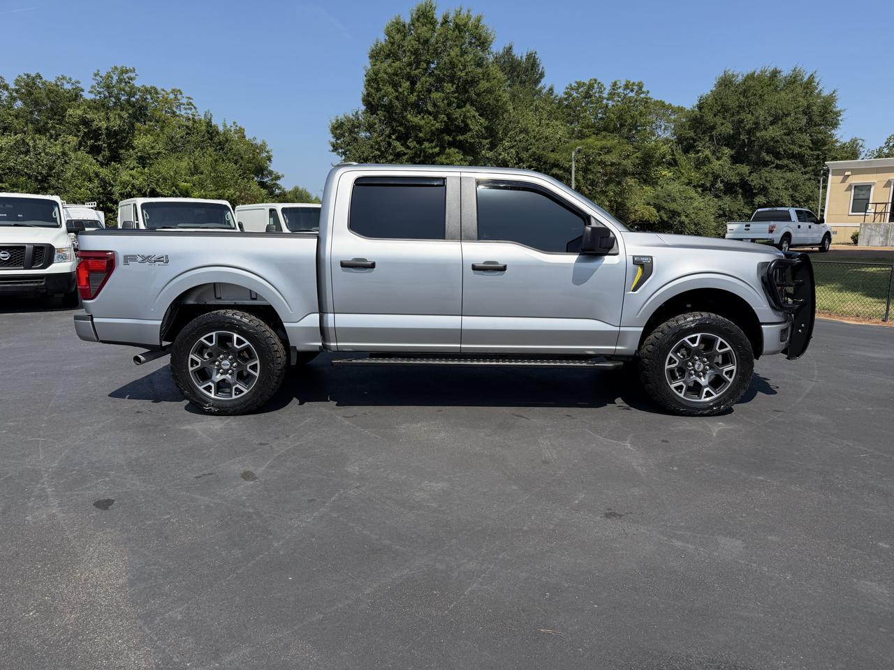 Ford F-150 STX 4WD SuperCrew 5.5' Box 2024