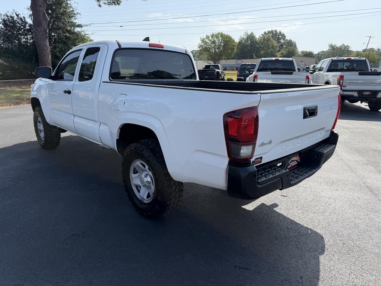 Toyota Tacoma 4WD SR5 Access Cab 6' Bed I4 AT (Natl) 2019