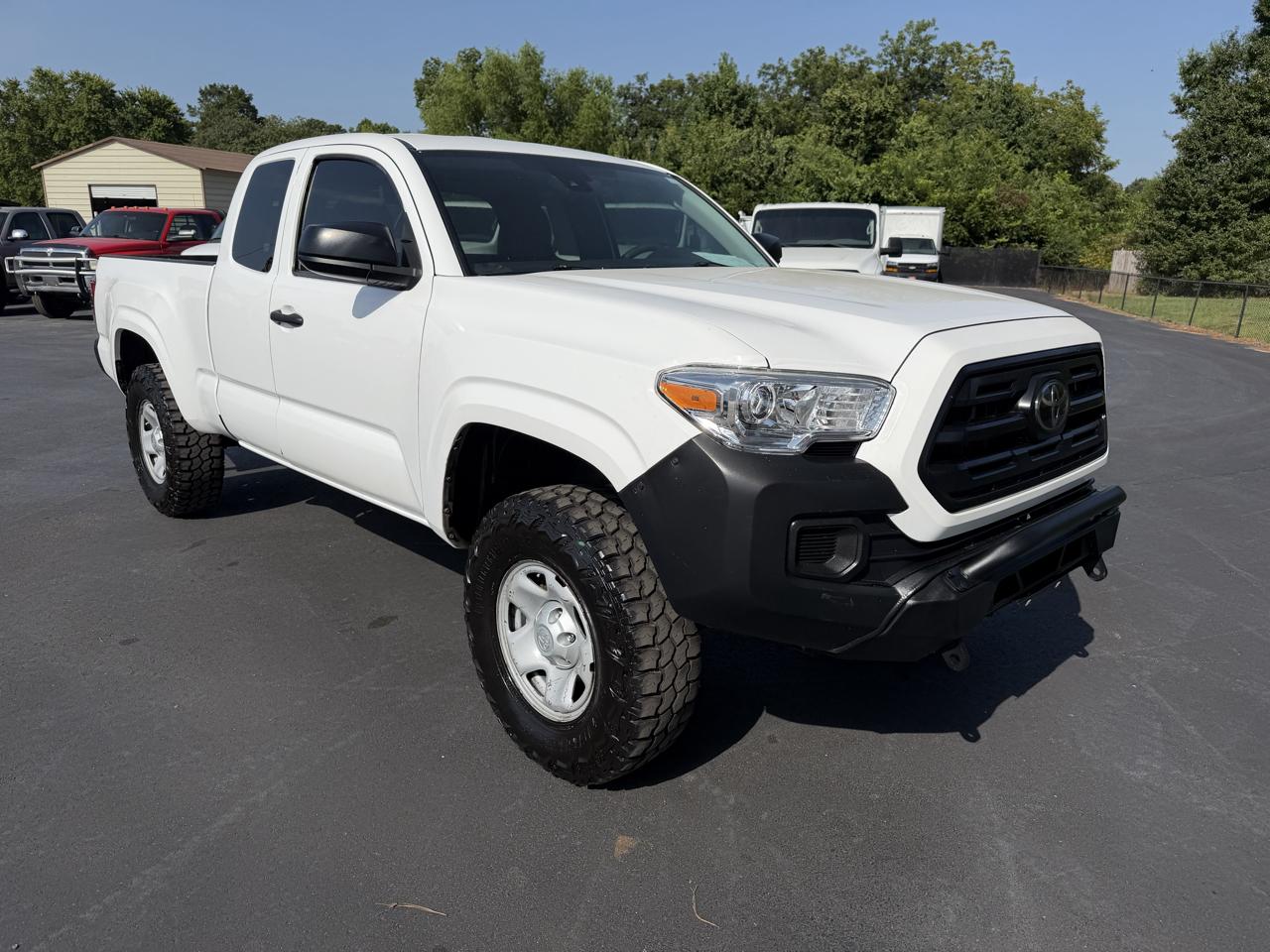 Toyota Tacoma 4WD SR5 Access Cab 6' Bed I4 AT (Natl) 2019