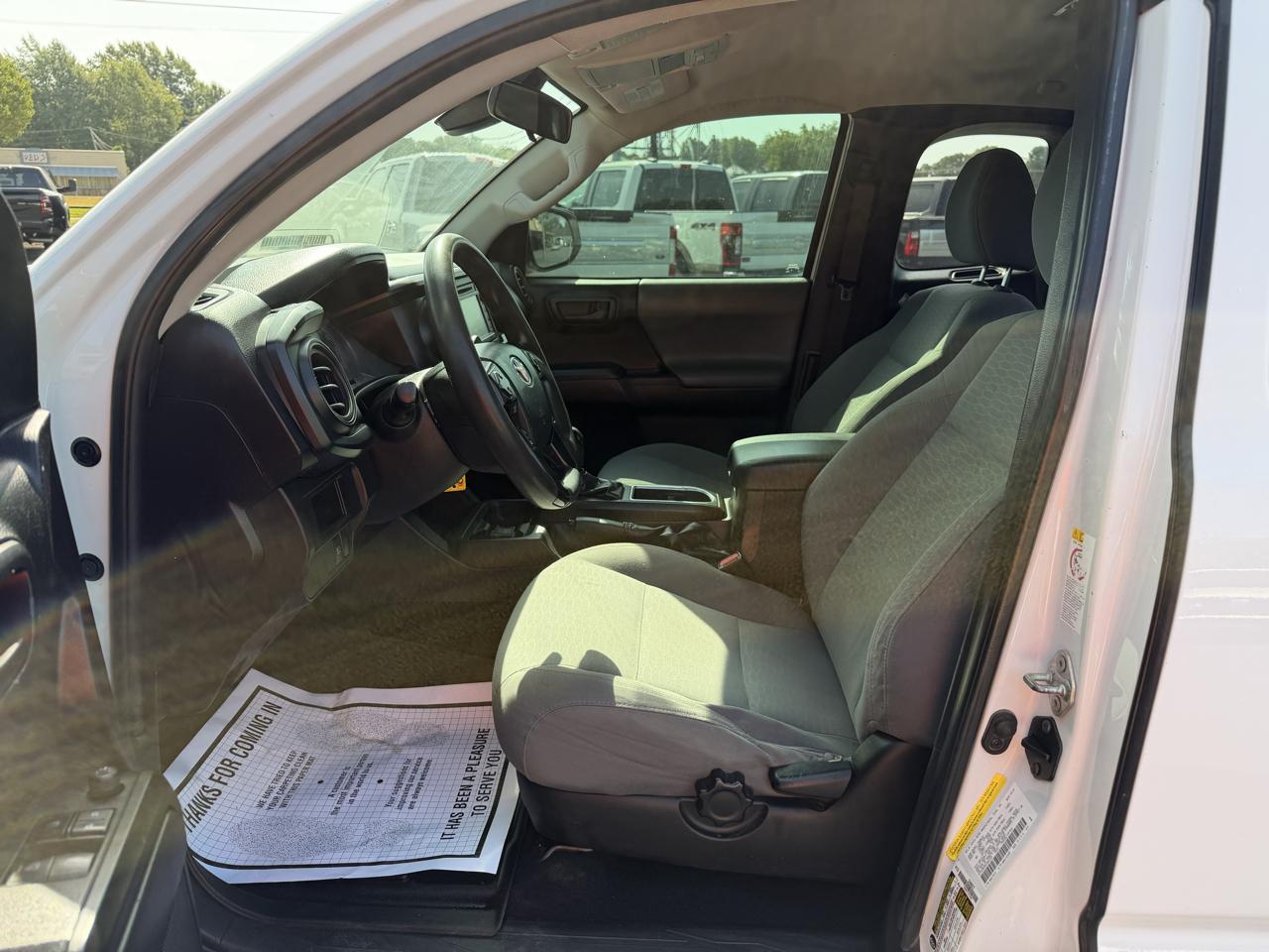 Toyota Tacoma 4WD SR5 Access Cab 6' Bed I4 AT (Natl) 2019