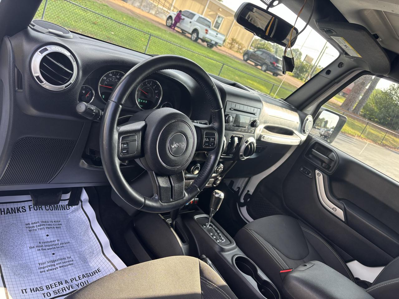 Jeep Wrangler 4WD 2dr Sahara 2016