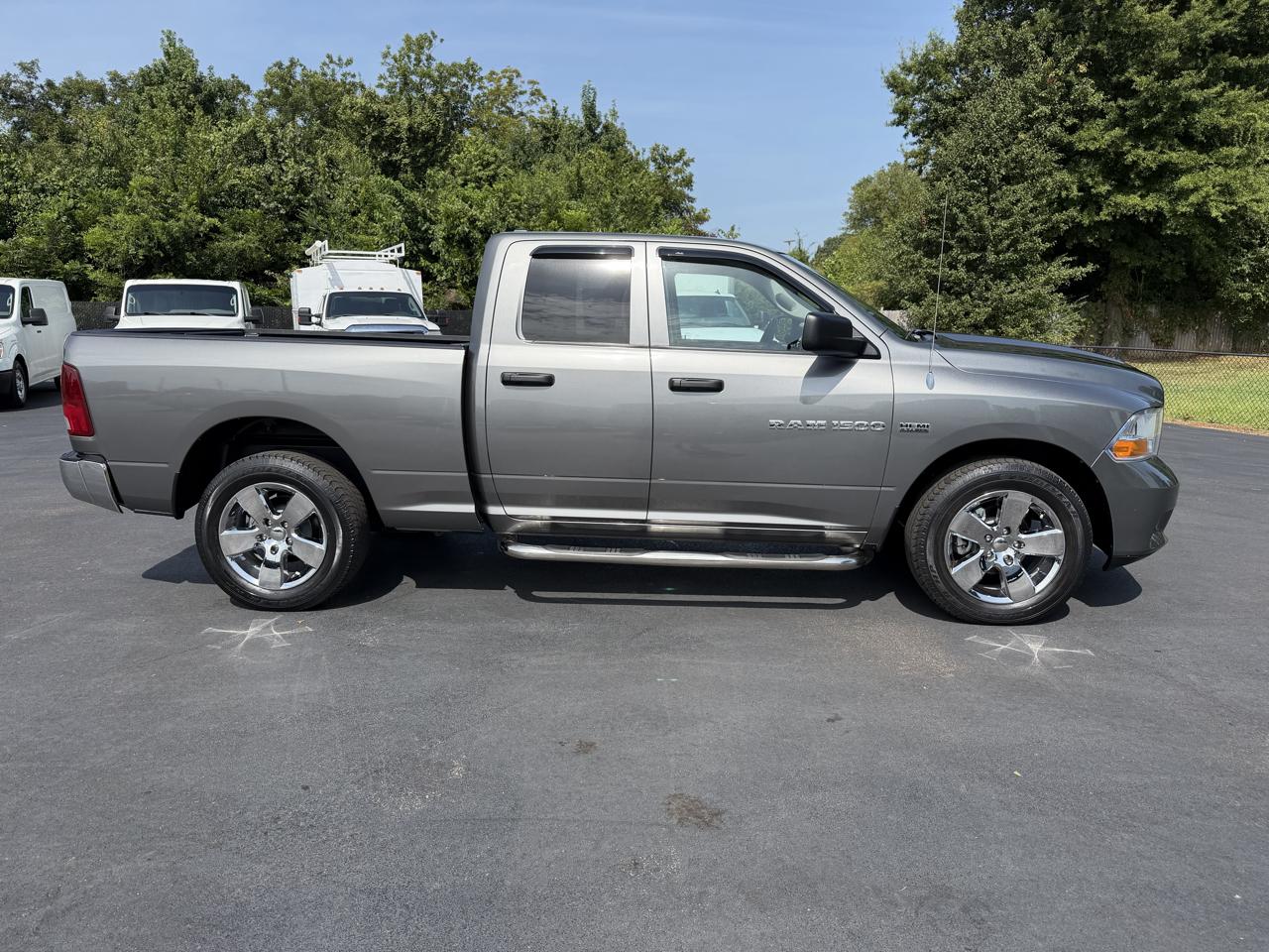 RAM 1500 4WD Quad Cab 140.5" Express 2012