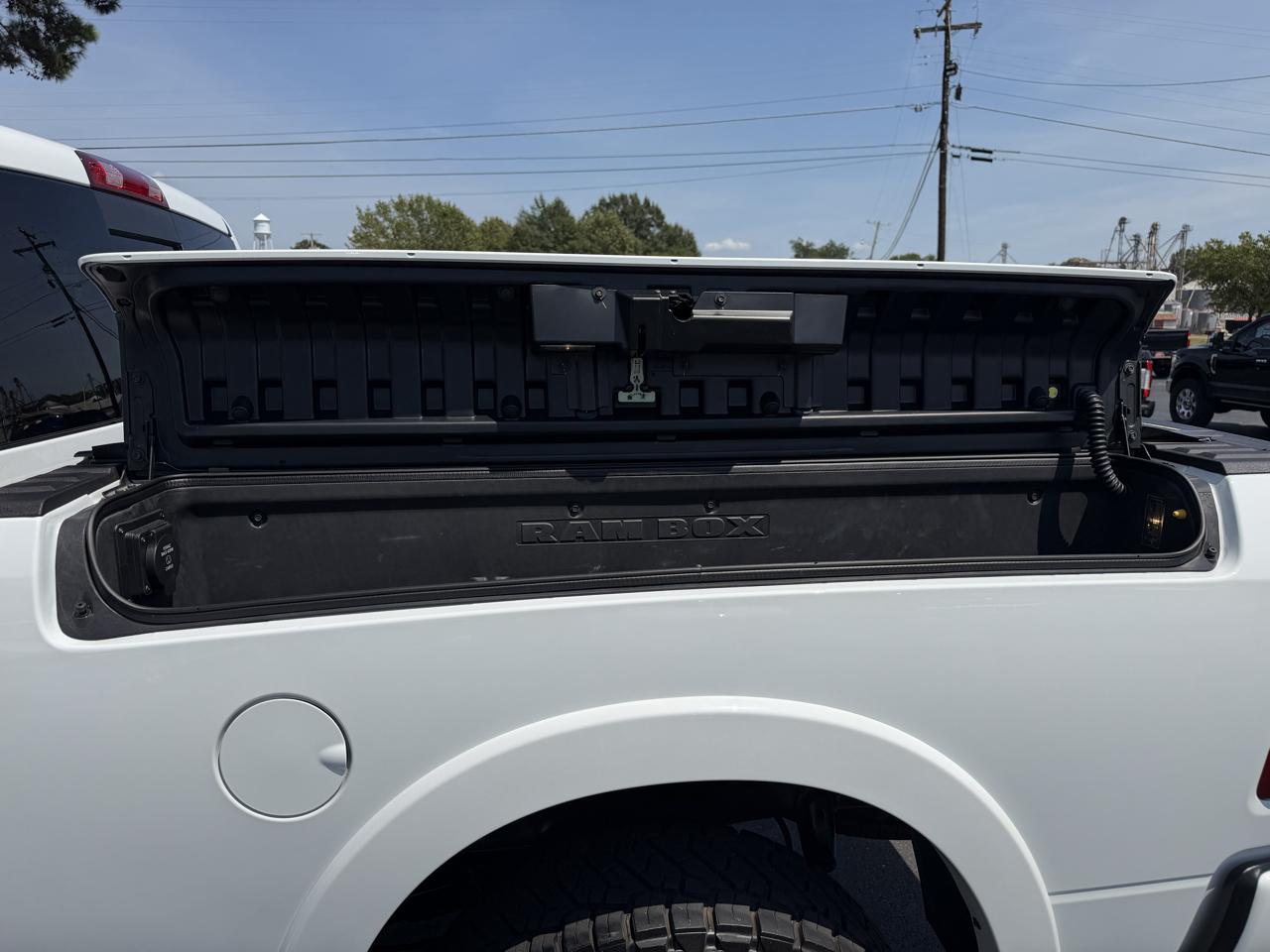 RAM 2500 4WD Crew Cab 149" Longhorn Limited 2025