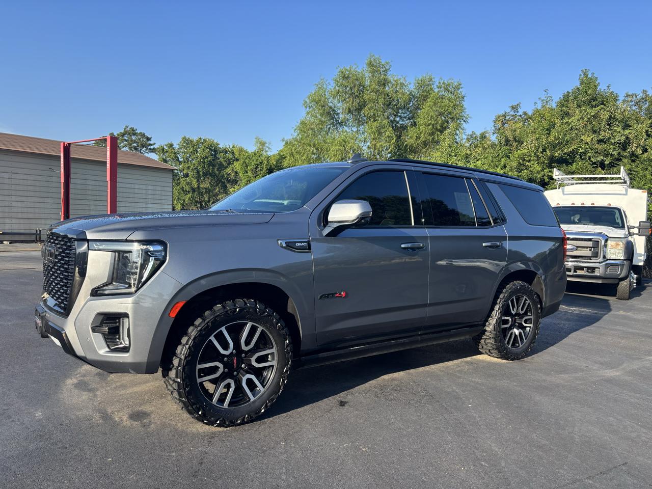 GMC Yukon 4WD 4dr AT4 2021