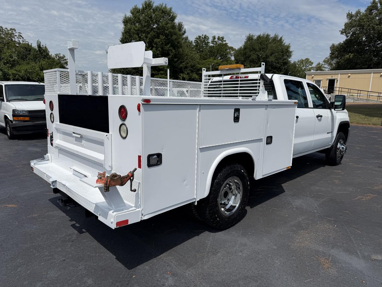 GMC Sierra 3500HD 2WD Crew Cab 171.5" WB, 59.06" CA 2016