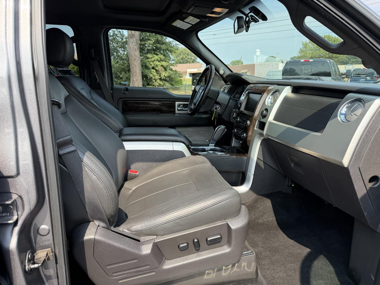 Ford F-150 4WD SuperCrew 145" Platinum 2013