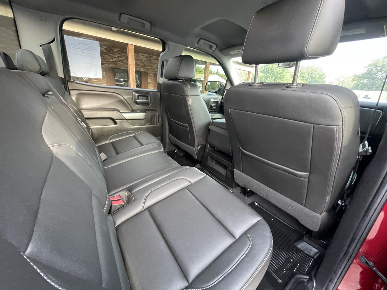 Chevrolet Silverado 1500 4WD Crew Cab 143.5" LT w/2LT 2018