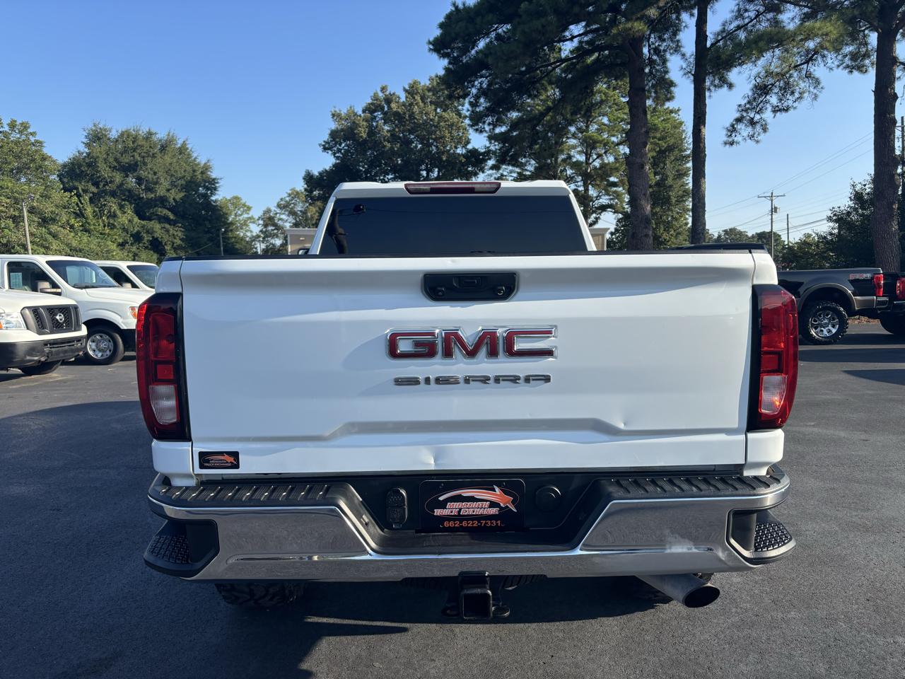 GMC Sierra 2500HD 4WD Crew Cab 159" Pro 2024