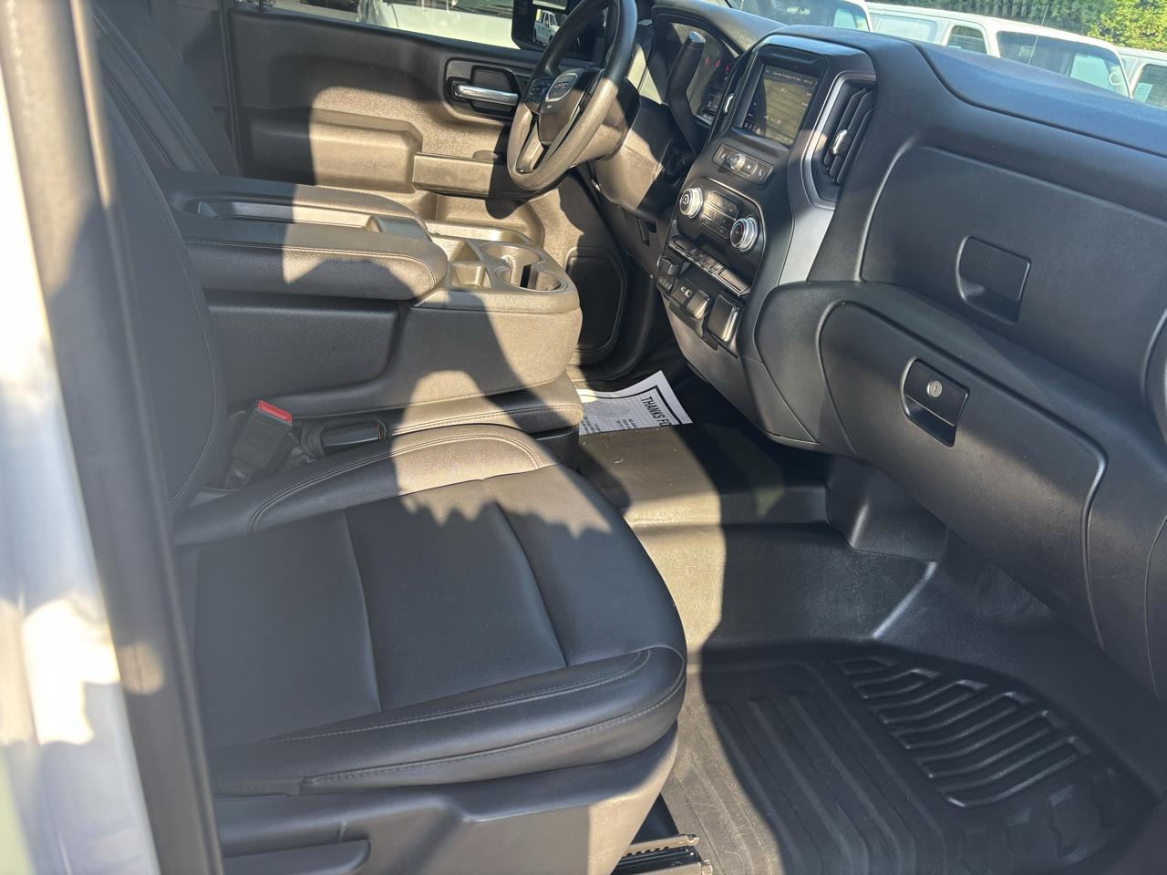 GMC Sierra 2500HD 4WD Crew Cab 159" Pro 2024