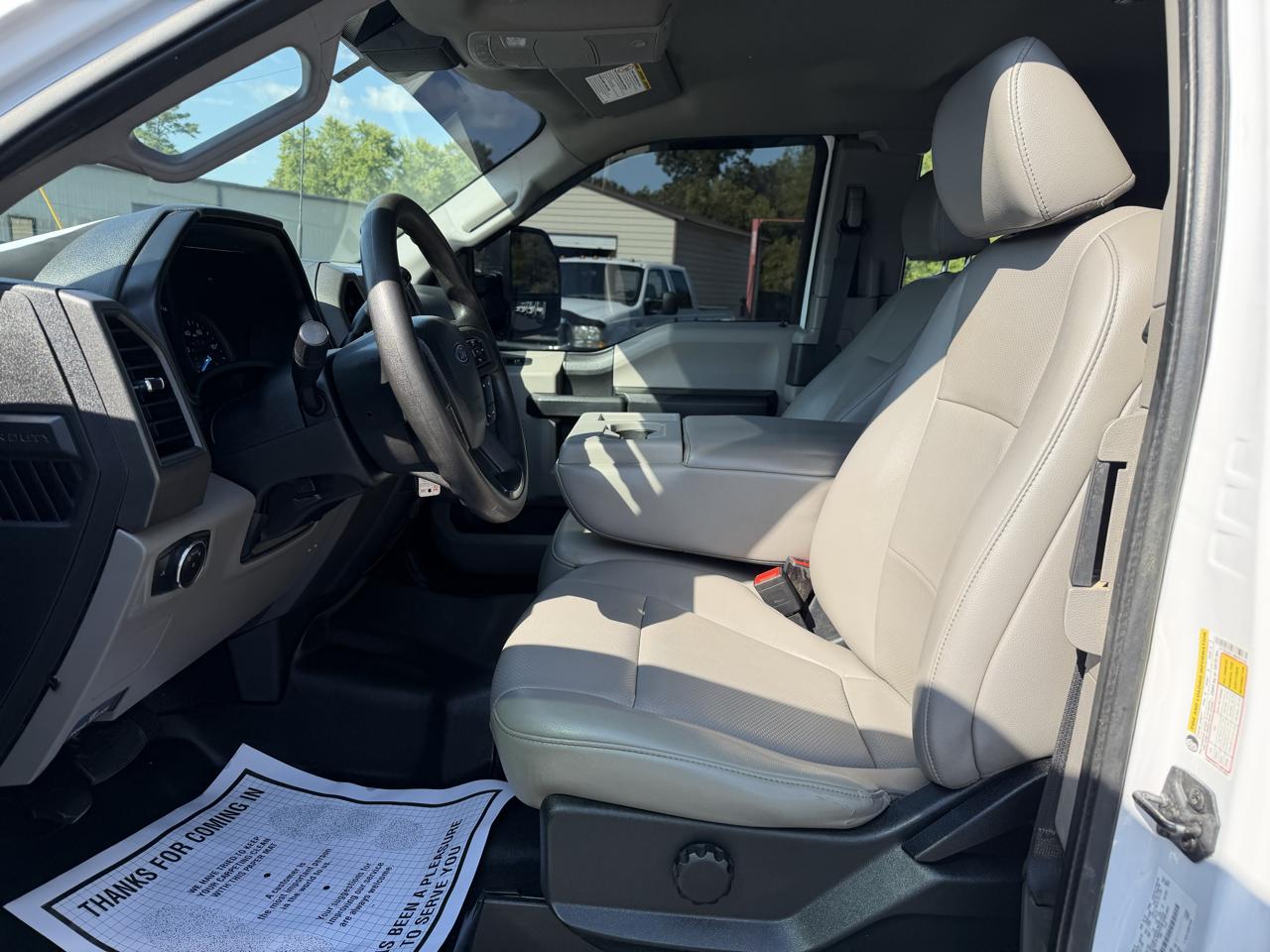 Ford Super Duty F-350 DRW XL 4WD SuperCab 8' Box 2021
